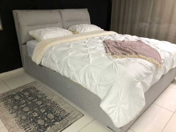 חדר שינה מעוצב דגם וינזדור